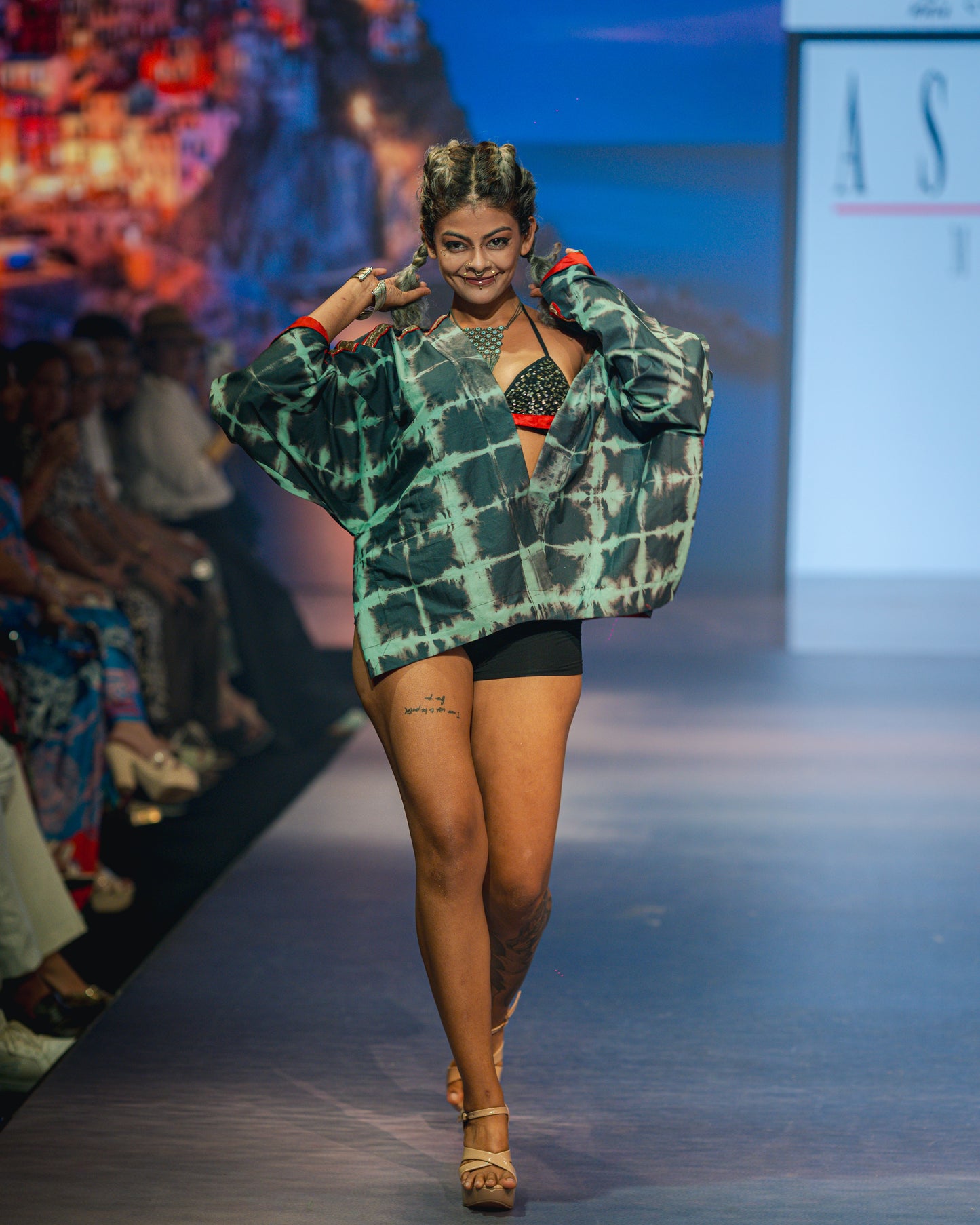 Short Tie-Dye Kaftan